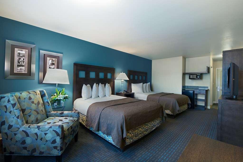 Oxford Suites Silverdale Room photo
