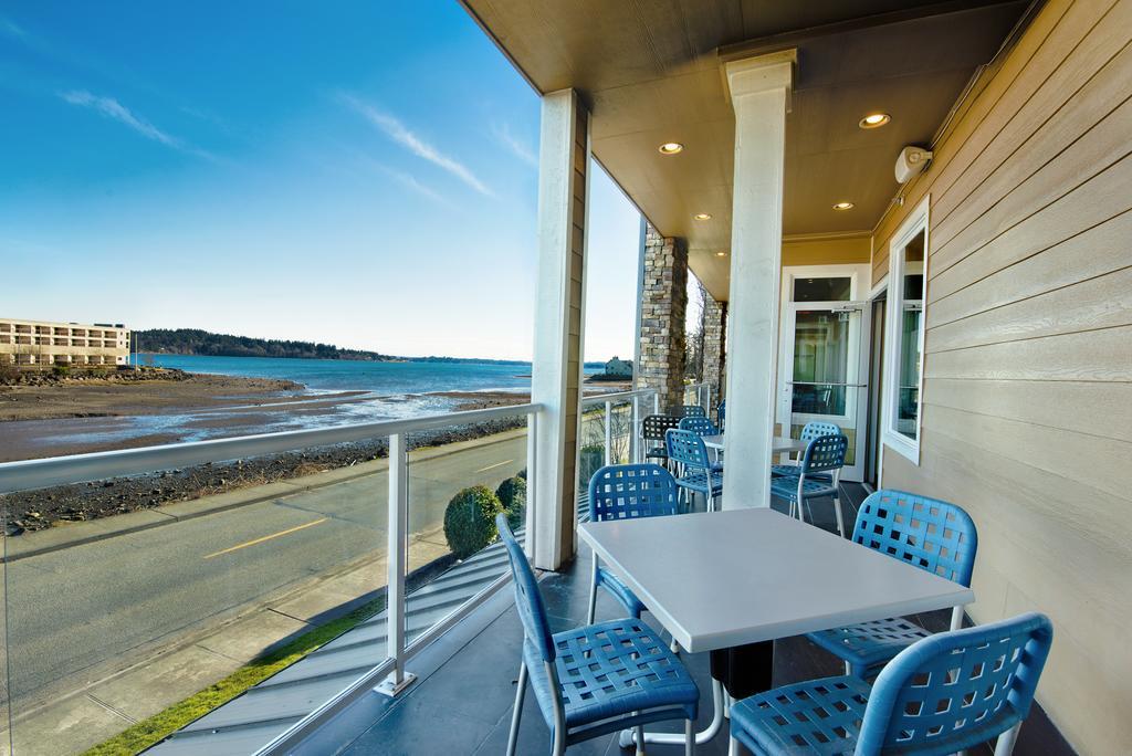 Oxford Suites Silverdale Exterior photo